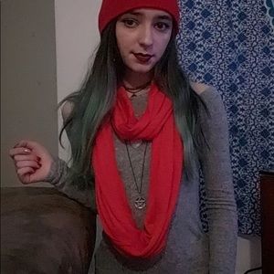 Red scarf and hat pair!